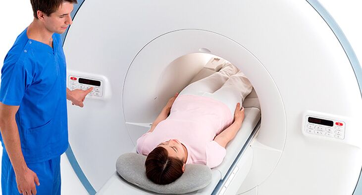 CT ir viena no metodēm sāpju instrumentālai diagnostikai gūžas locītavā